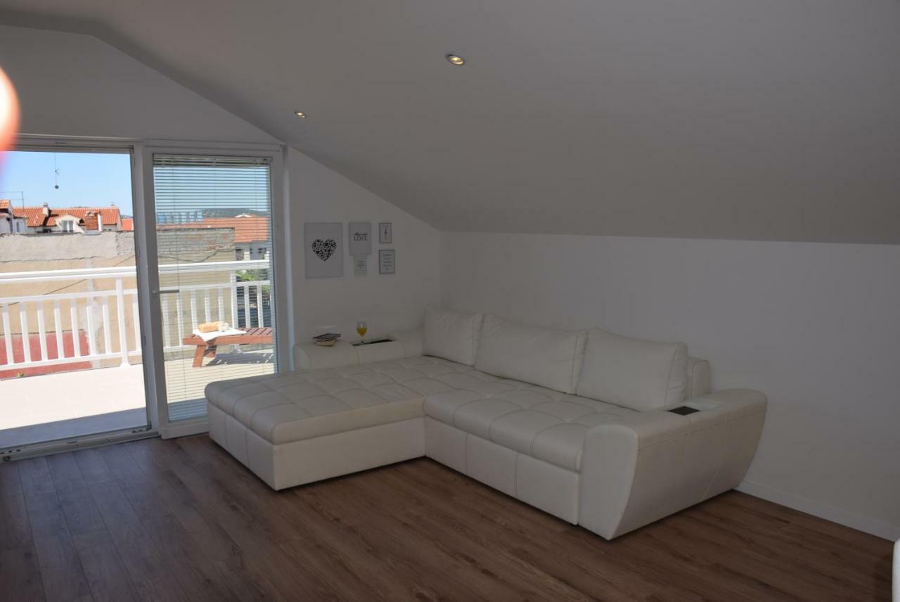 Apartments Zelic Vodice Exterior photo