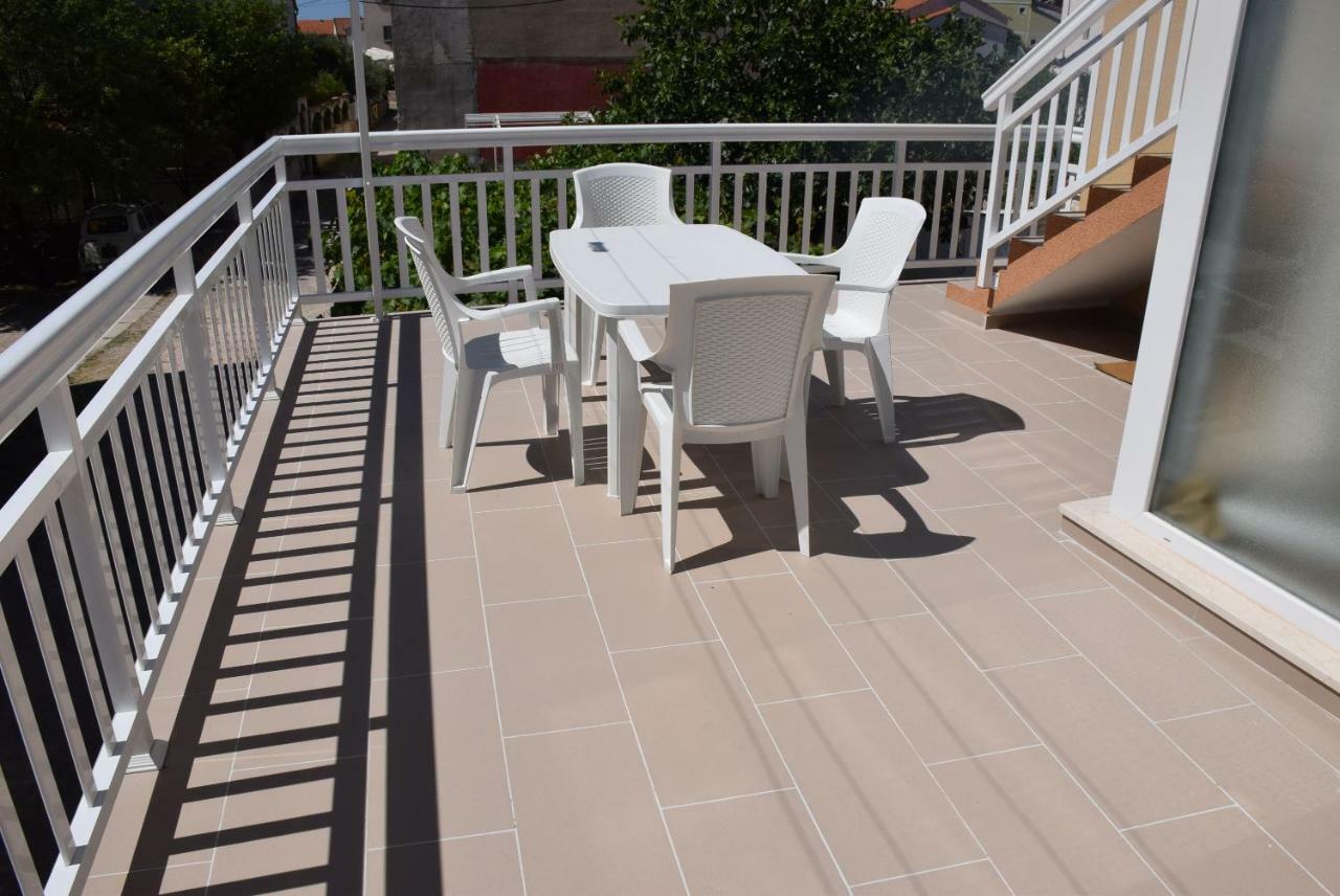 Apartments Zelic Vodice Exterior photo
